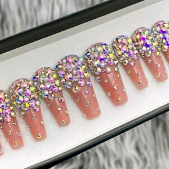 Press on Nails - Picture 1 of 1